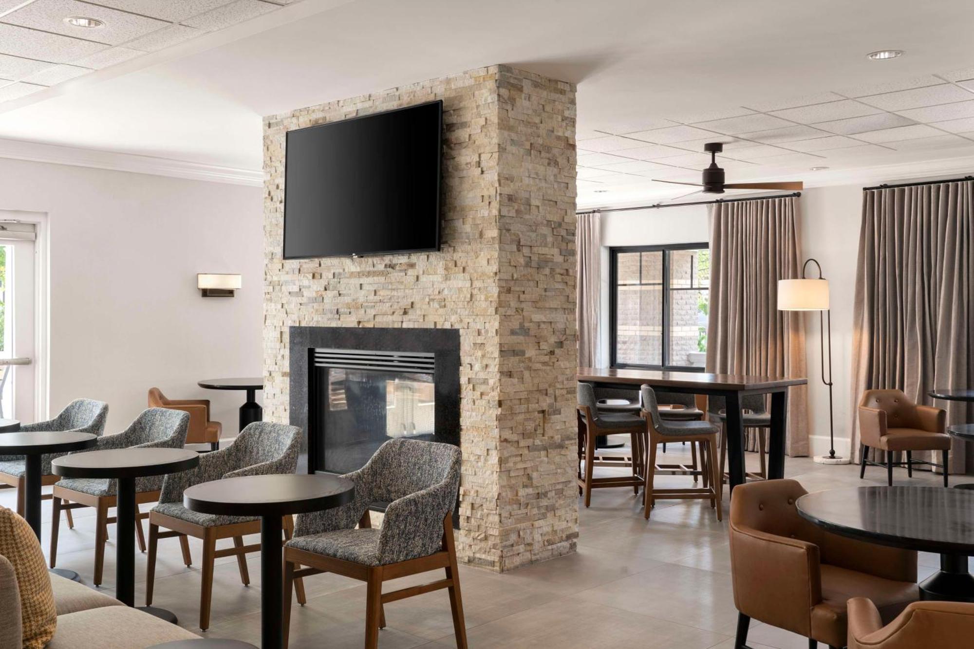 Homewood Suites By Hilton Boston Cambridge-Arlington, Ma Exterior photo